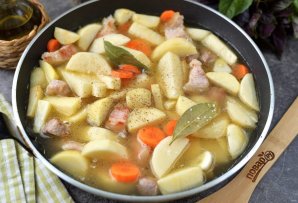 Быстрое жаркое без лука