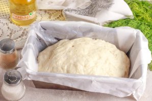 Домашний хлеб с ароматными травами