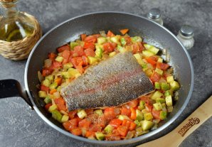 Форель в белом вине Форель в белом вине