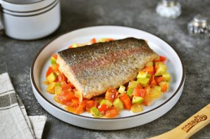 Форель в белом вине Форель в белом вине