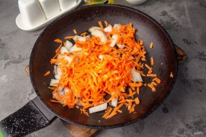 Грибы фаршированные гречкой