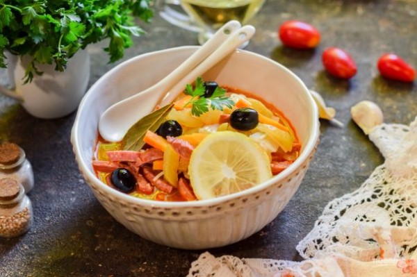 Как приготовить солянку: 5 рецептов и 5 секретов        