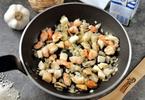 Кокиль из морепродуктов Кокиль из морепродуктов