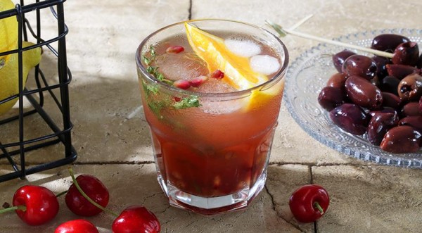 Коктейль «Гранат и джин», пошаговый рецепт с фото Коктейль «Гранат и джин», пошаговый рецепт с фото