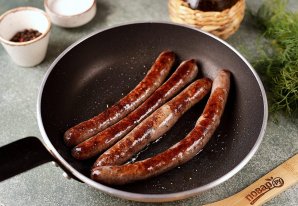 Колбаски в пиве в стиле "Октоберфест"