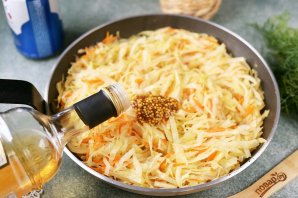 Колбаски в пиве в стиле "Октоберфест"