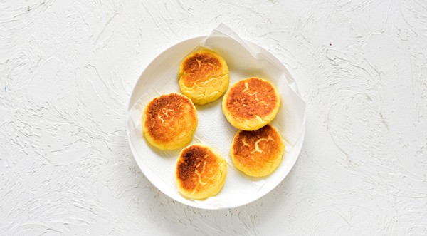 Кукурузные сырники, пошаговый рецепт с фото Кукурузные сырники, пошаговый рецепт с фото