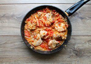 Курица тушеная с кольраби