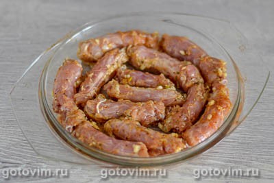 Куриные шеи с чесноком, паприкой и прованскими травами в духовке Куриные шеи с чесноком, паприкой и прованскими травами в духовке