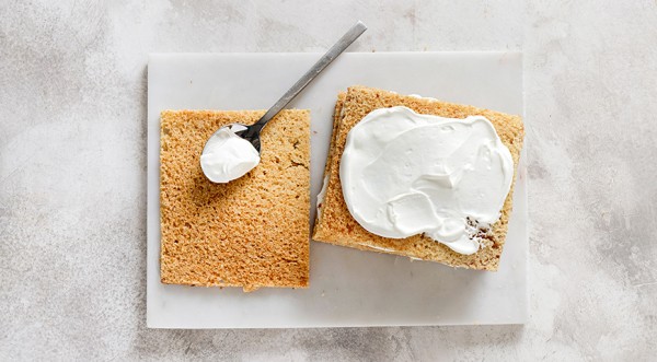 Ленивый медовик без раскатывания коржей, пошаговый рецепт с фото