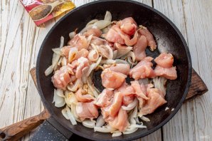 Лобио с курицей и красной фасолью