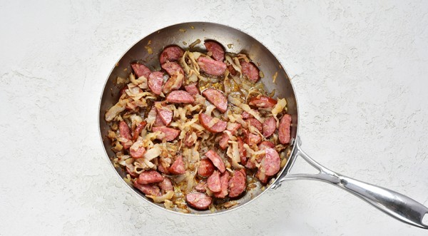 Мясная сборная солянка с грудинкой и краковской колбасой, пошаговый рецепт с фото Мясная сборная солянка с грудинкой и краковской колбасой, пошаговый рецепт с фото