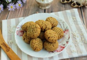 Овсяное постное печенье с орехами