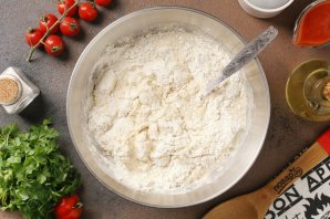 Пицца из дрожжевого теста холодного приготовления Пицца из дрожжевого теста холодного приготовления