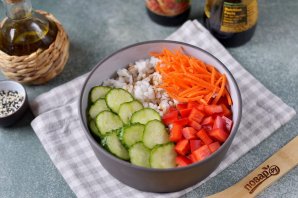 Поке с курицей терияки Поке с курицей терияки