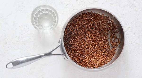 Сладкий молочный суп с гречкой, яблоками, медом и корицей, пошаговый рецепт с фото Сладкий молочный суп с гречкой, яблоками, медом и корицей, пошаговый рецепт с фото