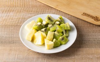 Смузи из ананаса и киви Смузи из ананаса и киви