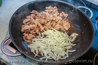 Стир-фрай из свинины с грибами и овощами