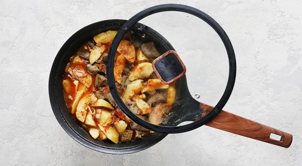 Тушеная картошка с куриной печенью, пошаговый рецепт с фото