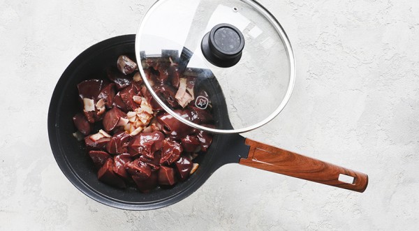 Тушеная картошка с куриной печенью, пошаговый рецепт с фото