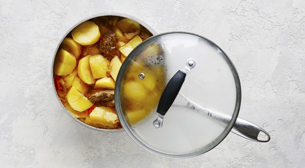 Тушеная картошка с мясом, пошаговый рецепт с фото