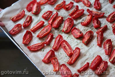 Вяленые помидоры в масле (на зиму) Вяленые помидоры в масле (на зиму)