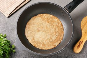 Закусочный печёночный торт с кабачками