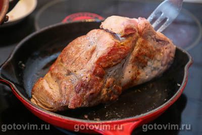 Запеченная свинина с соусом из яблок с горчицей и медом Запеченная свинина с соусом из яблок с горчицей и медом