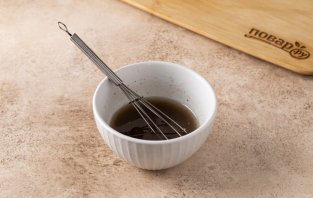 Запеченный красный лук "Водяная лилия" Запеченный красный лук "Водяная лилия"