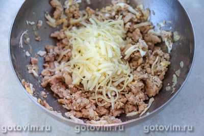 Блинный пирог-улитка с курицей и сыром Блинный пирог-улитка с курицей и сыром