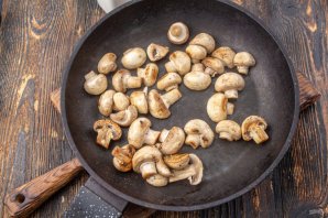 Будда-боул с курицей, гречкой и авокадо Будда-боул с курицей, гречкой и авокадо