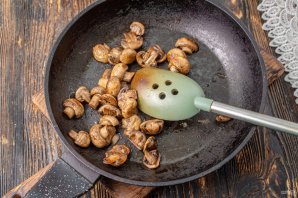 Будда-боул с курицей, гречкой и авокадо Будда-боул с курицей, гречкой и авокадо