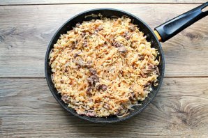 Булгур с мясным фаршем и вермишелью