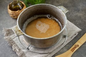 Гороховое пюре с обжаренным копчёным беконом Гороховое пюре с обжаренным копчёным беконом