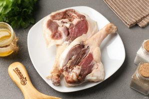 Гусиные ножки в медовом соусе