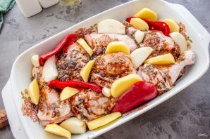 Кадера из куриных бедрышек Кадера из куриных бедрышек