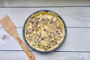 Киш с индейкой, грибами и картошкой Киш с индейкой, грибами и картошкой