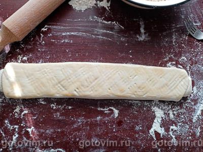 Печенье из слоеного теста с ореховой начинкой Печенье из слоеного теста с ореховой начинкой