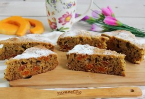 Пирог с тыквой и курагой