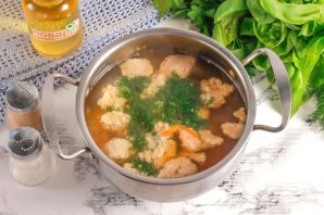 Рыбный суп с икрой мойвы