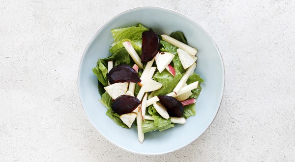 Салат из печеной свеклы с сельдереем и яблоками, пошаговый рецепт с фото