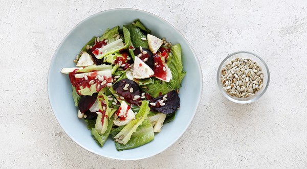 Салат из печеной свеклы с сельдереем и яблоками, пошаговый рецепт с фото