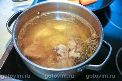 Щи из кислой капусты (без картошки, но с мукой) Щи из кислой капусты (без картошки, но с мукой)