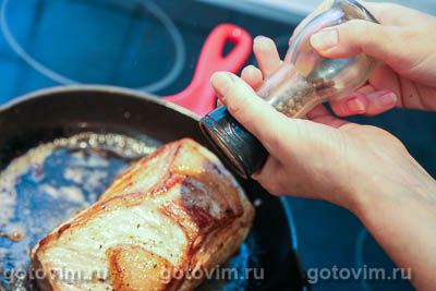 Свинина в виноградном соусе, запеченная в духовке 