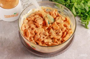 Торт из печенья "Рыбки" со сгущенкой