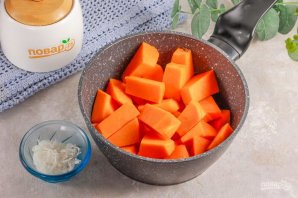 Тыква тушеная в кокосовом молоке