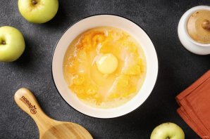 Тыквенный пирог с яблоками