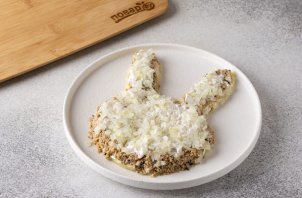 Вегетарианский салат в виде Кролика на Новый год 2023