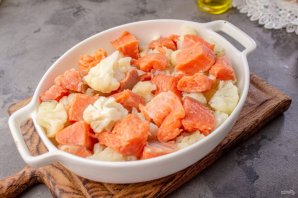 Запеканка из цветной капусты и семги Запеканка из цветной капусты и семги