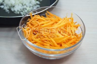 Пирог с горбушей и рисом